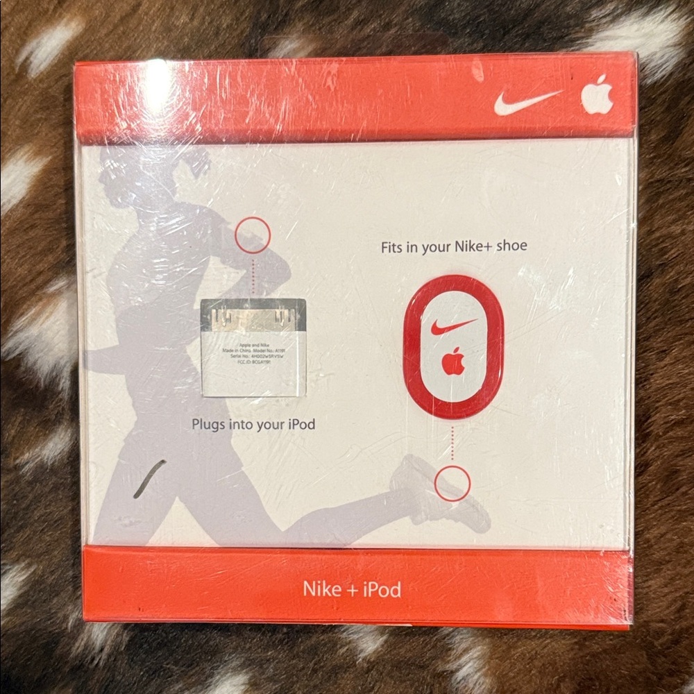 Nike Red and White iPod Sport Kit
